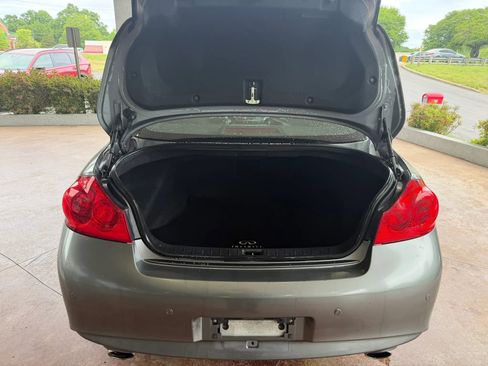 Used 2010 INFINITI G37 Journey w/ Premium Pkg RWD image 23