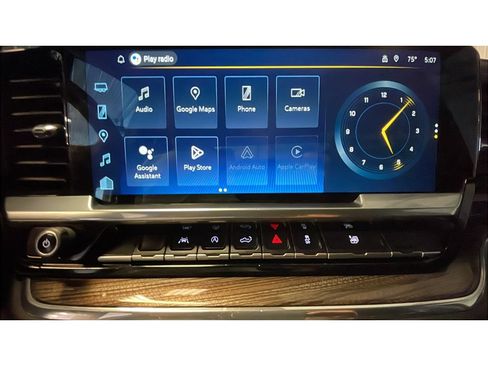 Used 2023 Chevrolet Silverado 1500 LT AWD/4WD image 13
