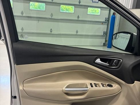 Used 2013 Ford Escape SE FWD image 13