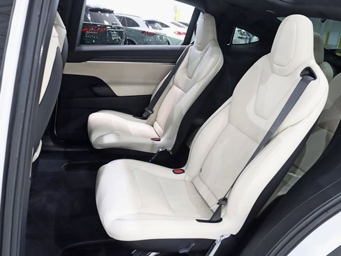 Used 2023 Tesla Model X Plaid AWD/4WD image 32