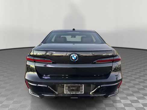 New 2026 BMW i7 xDrive60 w/ Executive Package AWD/4WD image 4