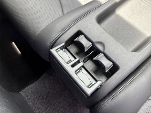 Used 2013 INFINITI G37 Journey w/ Premium Pkg RWD image 38