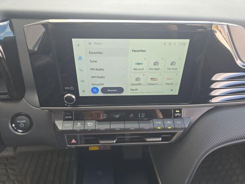 Used 2026 Toyota Camry SE w/ Convenience Package FWD image 23