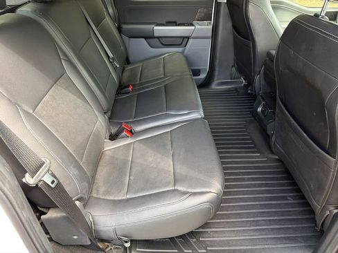 Used 2021 Ford F150 XLT w/ Equipment Group 302A High RWD image 17