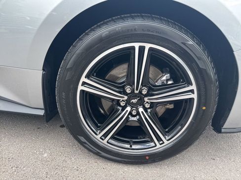 Used 2025 Ford Mustang Premium RWD image 24