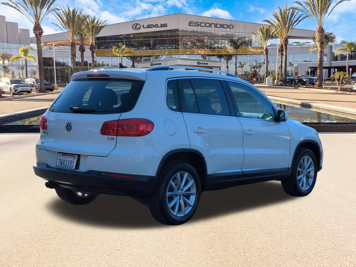 Used 2017 Volkswagen Tiguan Wolfsburg Edition FWD image 5