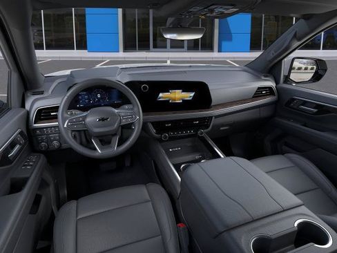 New 2026 Chevrolet Suburban Z71 w/ Z71 Off-Road Package AWD/4WD image 39