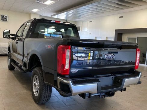 New 2026 Ford F250 XL w/ XL Chrome Package image 12