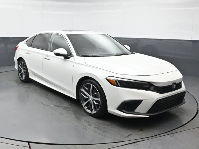 Used 2023 Honda Civic Touring image 1