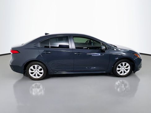Used 2025 Toyota Corolla LE FWD image 3
