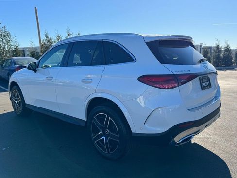 Used 2024 Mercedes-Benz GLC 300 4MATIC image 5