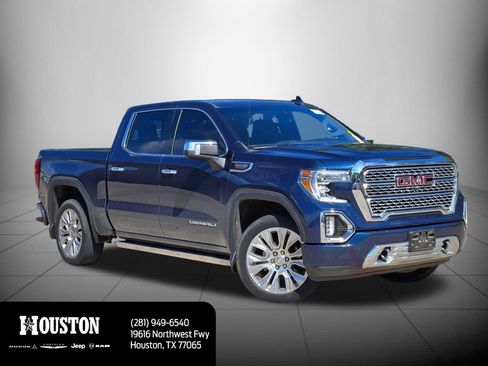 Used 2021 GMC Sierra 1500 Denali w/ Denali Ultimate Package AWD/4WD image 3