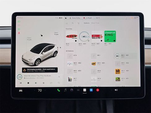 Used 2021 Tesla Model Y Long Range image 23