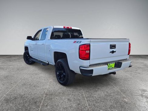Used 2018 Chevrolet Silverado 1500 LT w/ All Star Edition AWD/4WD image 7