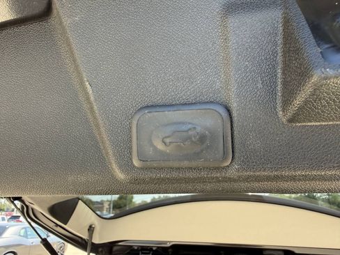 Used 2017 Chevrolet Traverse LT AWD/4WD image 15