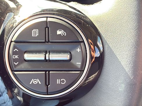 Certified 2025 Kia Soul EX FWD image 36