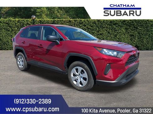 Used 2022 Toyota RAV4 LE FWD image 1