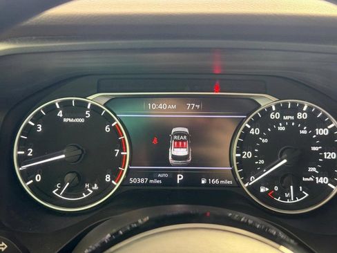Used 2023 Nissan Rogue SV AWD/4WD image 25