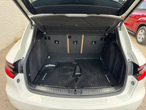 Used 2017 Porsche Macan S AWD/4WD image 21