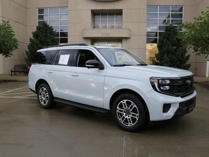 Used 2025 Ford Expedition Active