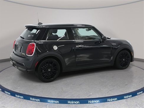 Certified 2023 MINI Cooper S image 5