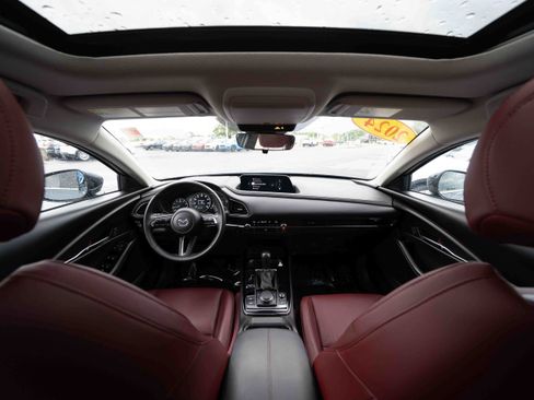 Used 2024 MAZDA CX-30 AWD 2.5 S w/ Preferred Package image 19