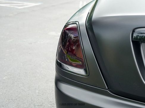 Used 2017 Rolls-Royce Wraith image 61