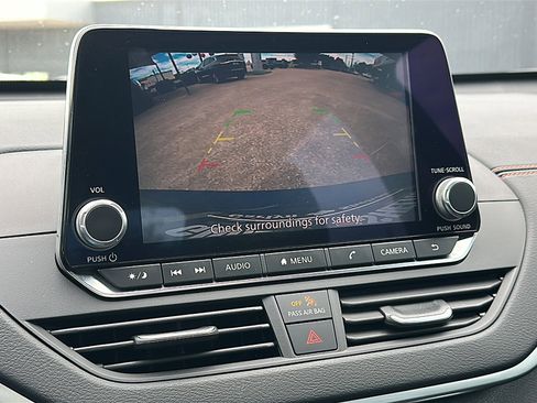 Used 2019 Nissan Altima 2.5 SR w/ SR Premium Package image 33