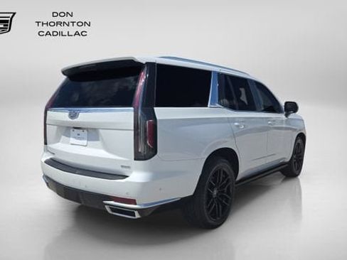 Used 2023 Cadillac Escalade Premium Luxury Platinum AWD/4WD image 5