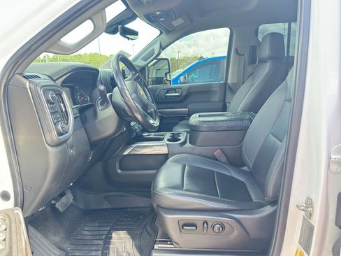 Used 2021 Chevrolet Silverado 2500 LTZ w/ LTZ Texas Edition image 16