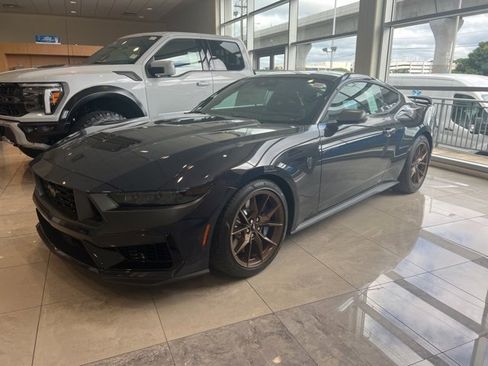 New 2025 Ford Mustang Dark Horse image 3