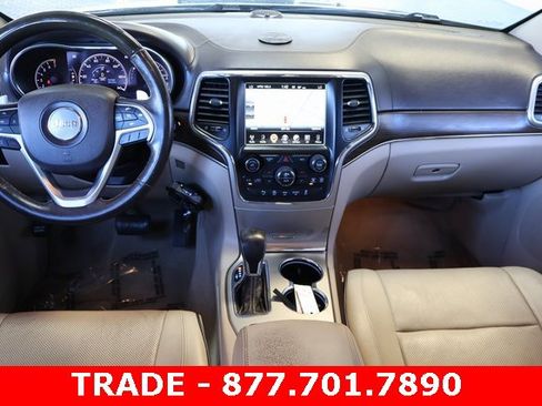 Used 2016 Jeep Grand Cherokee Overland image 14