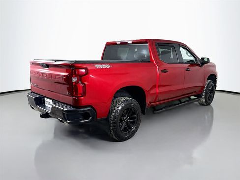 Used 2021 Chevrolet Silverado 1500 LT Trail Boss AWD/4WD image 9