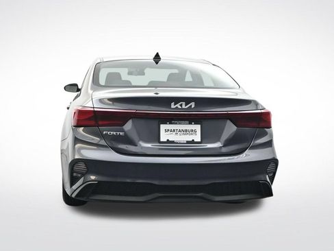 Used 2024 Kia Forte LXS FWD image 7