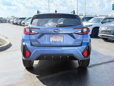 Used 2025 Subaru Crosstrek 2.0i Premium image 5
