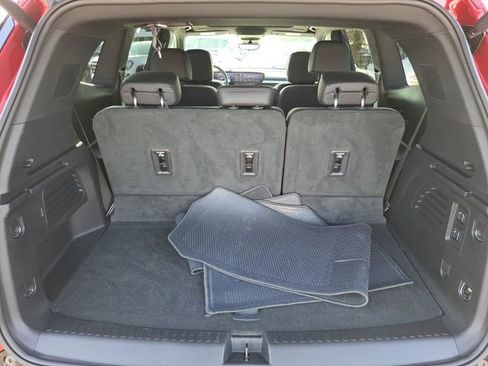 Used 2026 Buick Enclave Sport Touring w/ Super Cruise Package image 5