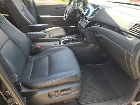 Used 2021 Honda Pilot Elite image 21