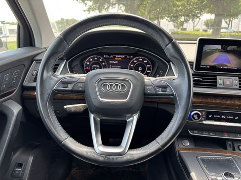 Used 2018 Audi Q5 2.0T Premium Plus w/ Premium Plus Package AWD/4WD image 25
