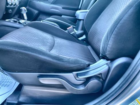 Used 2017 Mitsubishi Outlander Sport SE image 16