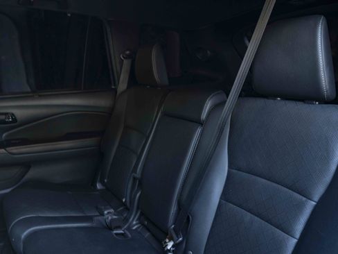 Used 2023 Honda Passport Elite image 18