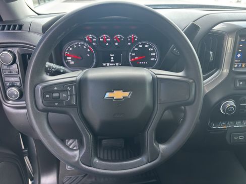 Used 2024 Chevrolet Silverado 1500 Custom image 14