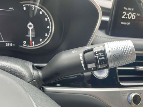 Used 2024 Genesis G70 3.3T Advanced w/ Sport Prestige Package image 25