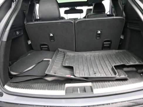 Used 2025 Acura MDX A-Spec image 17