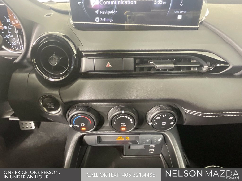 New 2026 MAZDA MX-5 Miata Club w/ Interior Package RWD image 23
