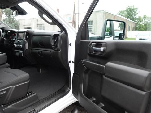 Used 2024 GMC Sierra 2500 Pro image 31