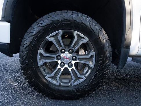 Used 2024 GMC Sierra 1500 AT4 w/ Technology Package image 45
