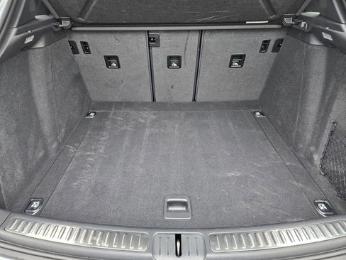 Certified 2025 Porsche Macan image 31