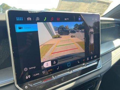 New 2026 Volkswagen Tiguan SE R-Line image 11