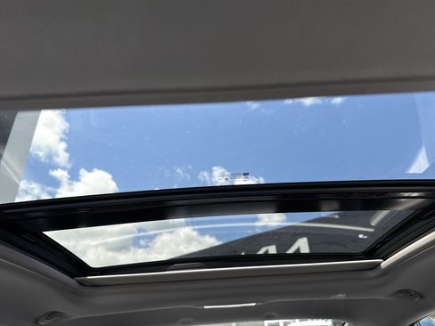 Used 2024 Chevrolet Malibu LT FWD image 28