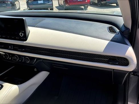 Used 2025 Honda HR-V LX image 21